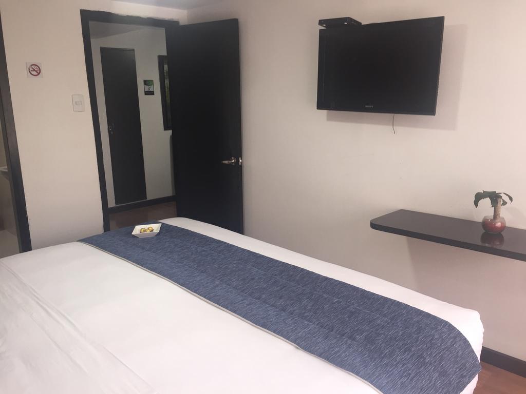 Hotel Aj Ferial Bogotá Dış mekan fotoğraf